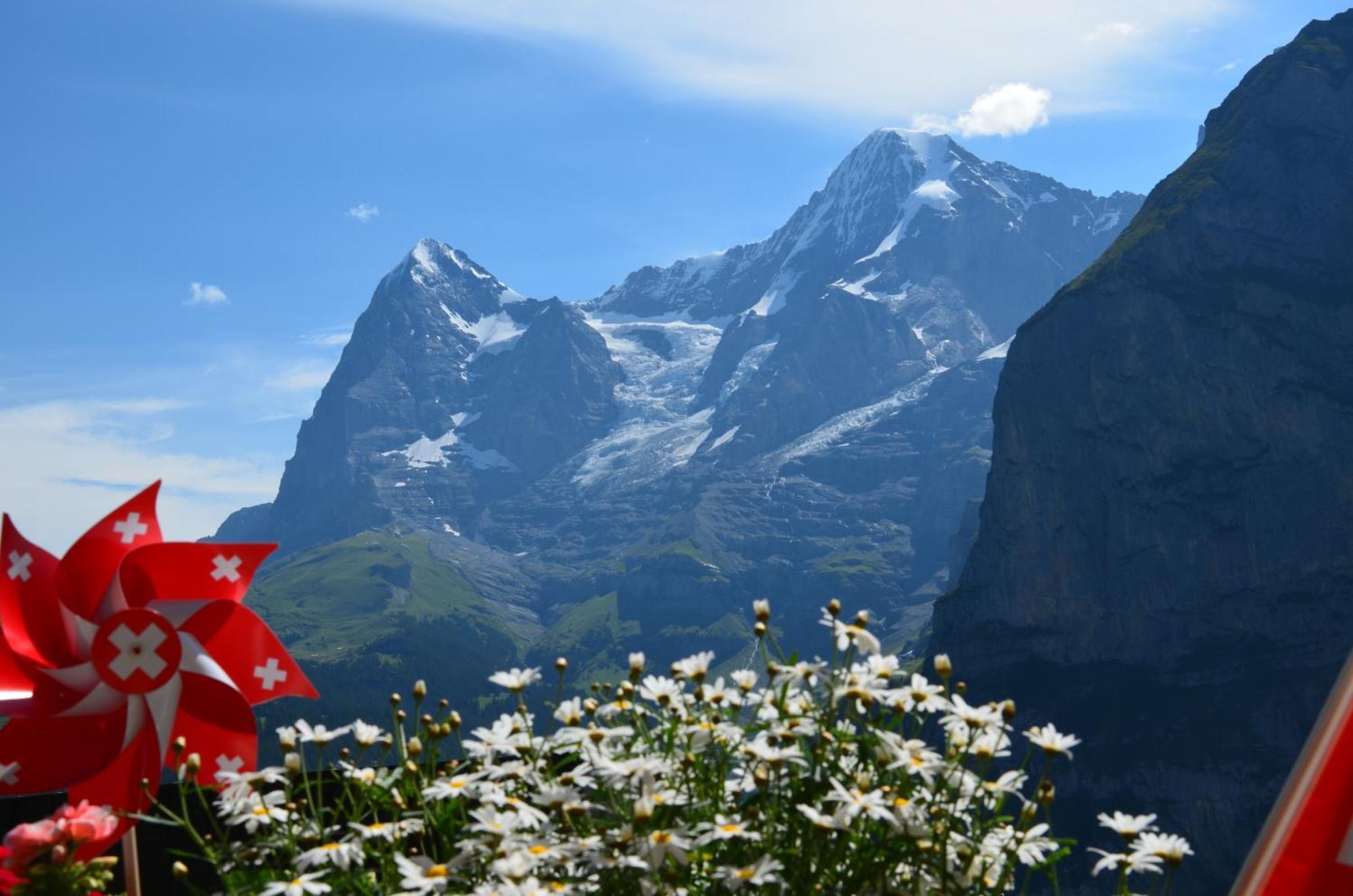 Eiger Muerren Swiss Quality Hotel Room photo
